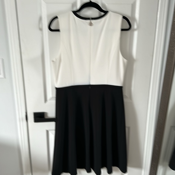 Tommy Hilfiger Perfect Black and White Cocktail Dress - Picture 5 of 6